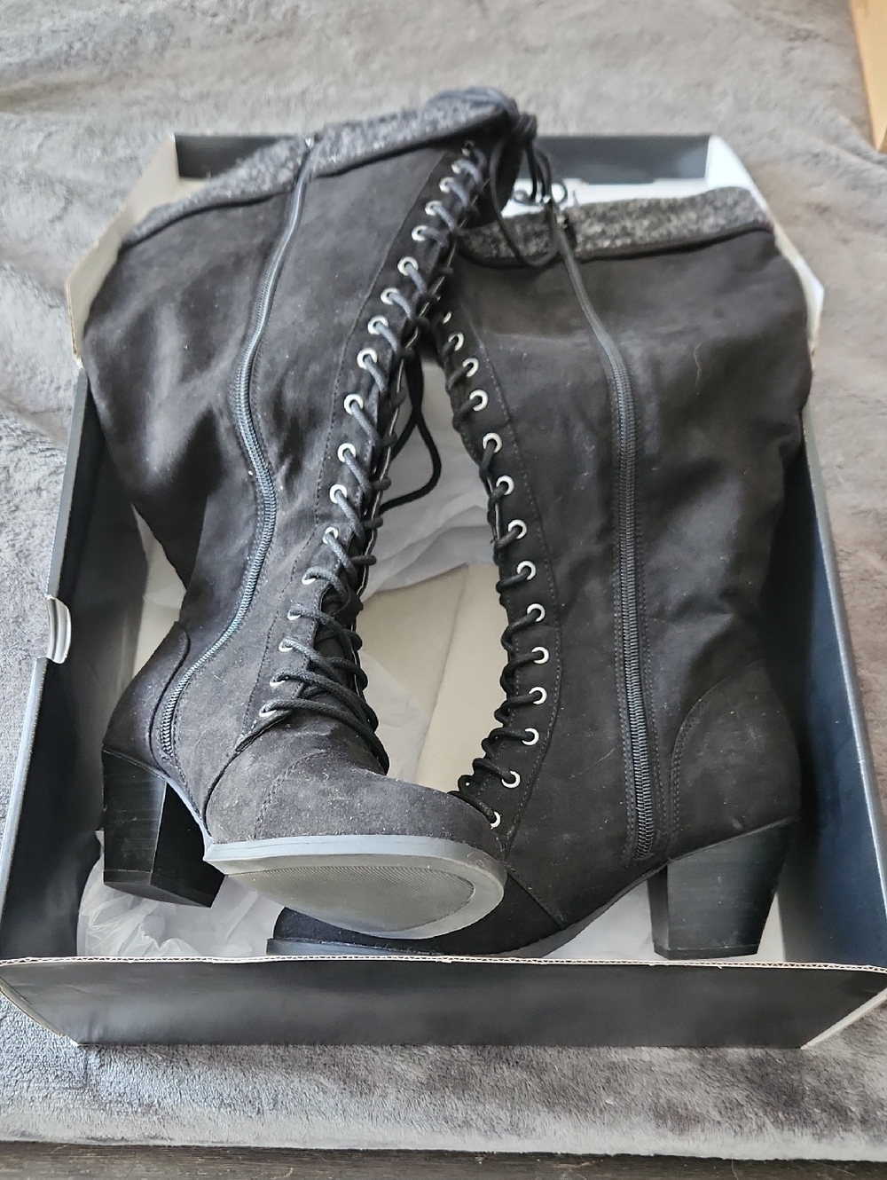 Black Lace-Up Knee Boots — Women's Fashion Boots